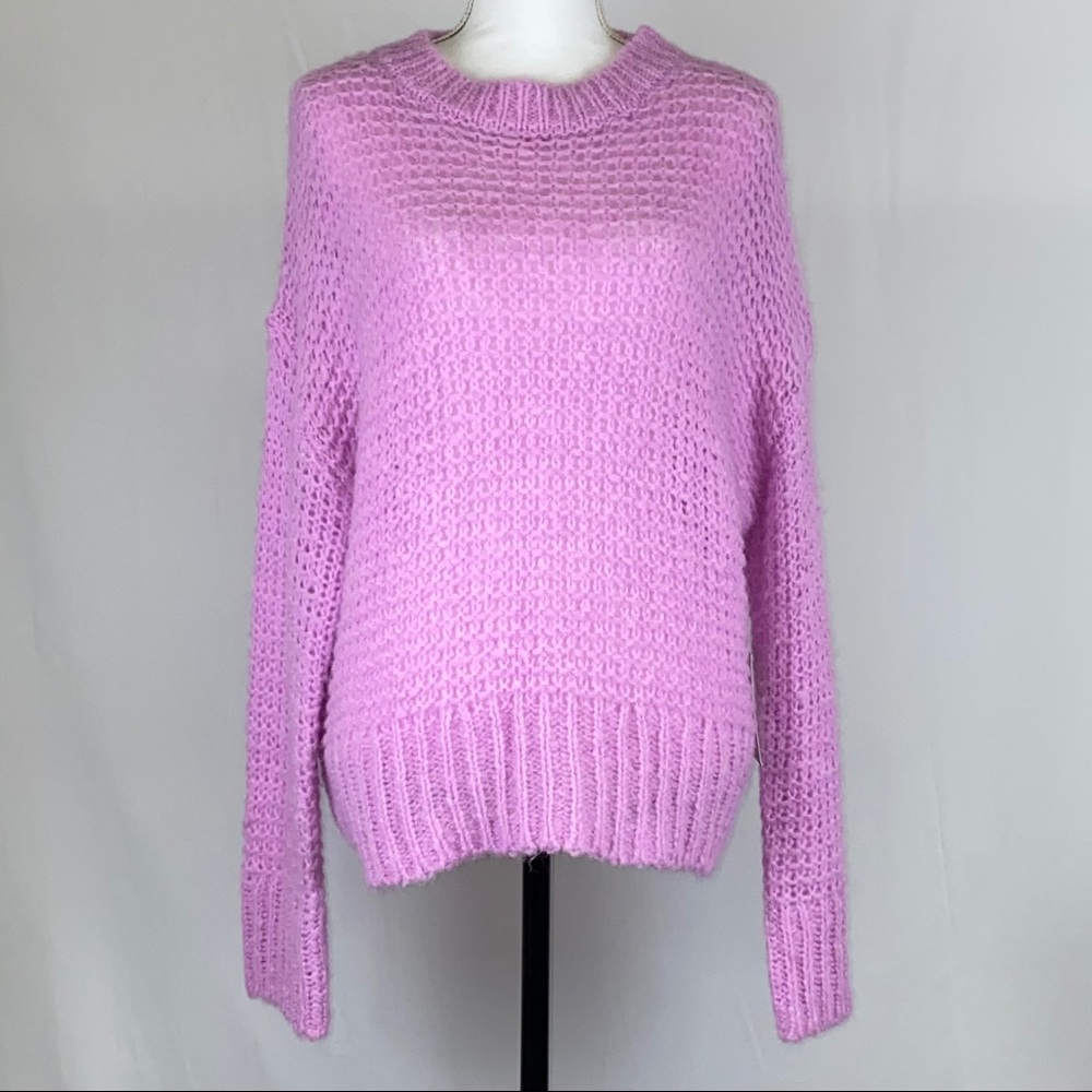 Chelsea28 Crewneck Sweater - Picture 3 of 5